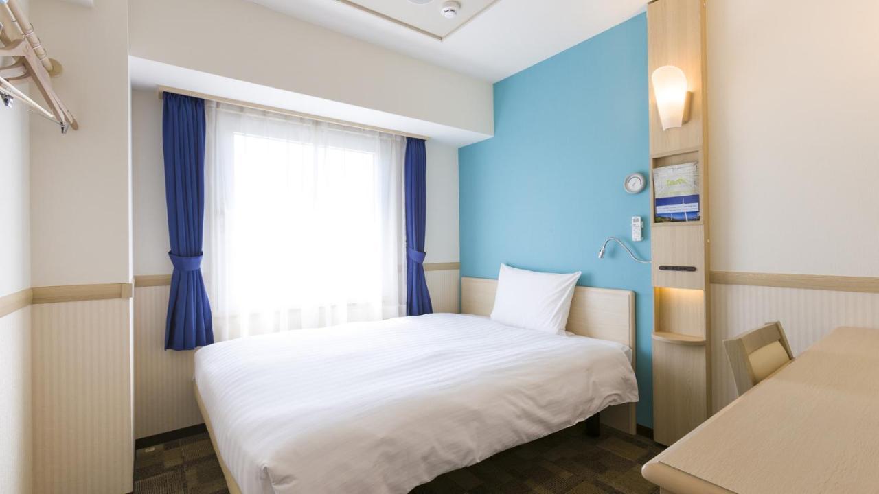 Toyoko Inn Toyota Shi Ekimae Exteriör bild